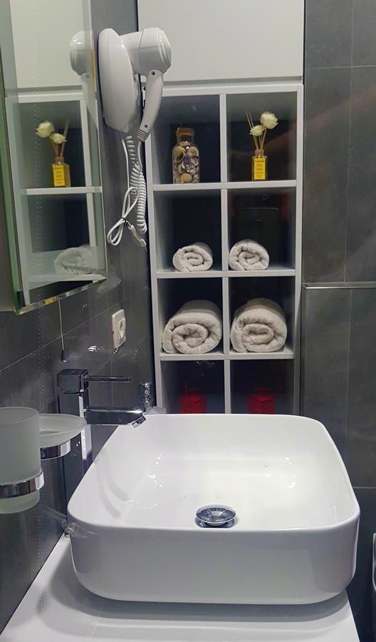 Fleur Apartment Tiran Dış mekan fotoğraf