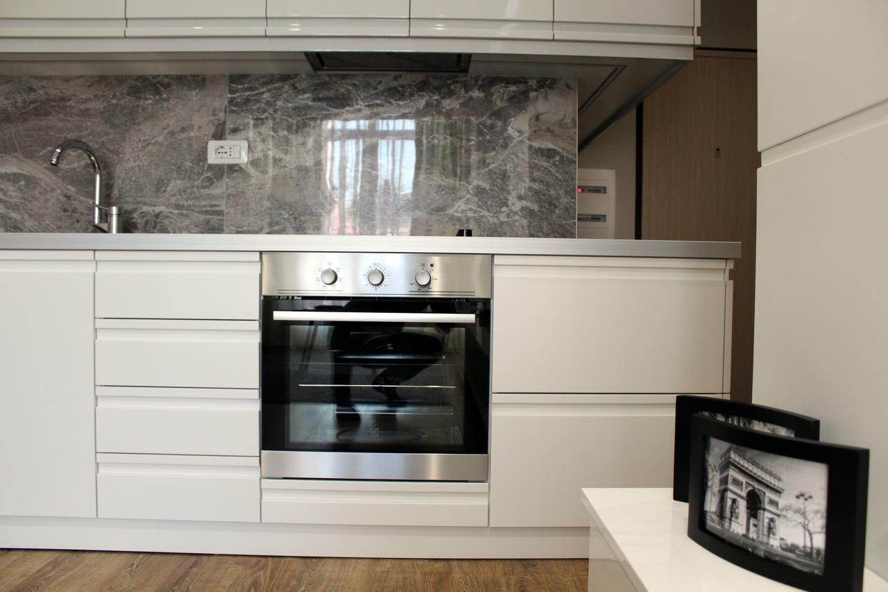 Fleur Apartment Tiran Dış mekan fotoğraf